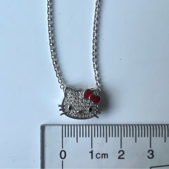 Hello Kitty Diamond Pendant - Picture 5 of 6